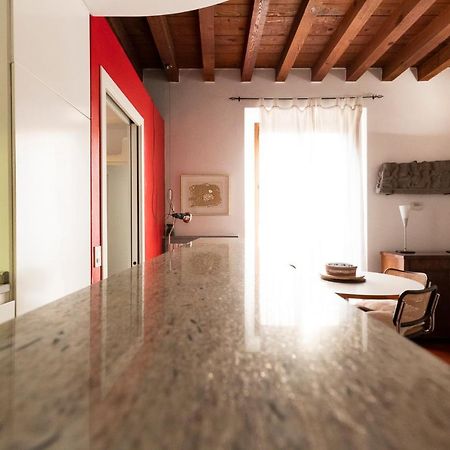 Anfiteatro Apartment In Brera ミラノ エクステリア 写真