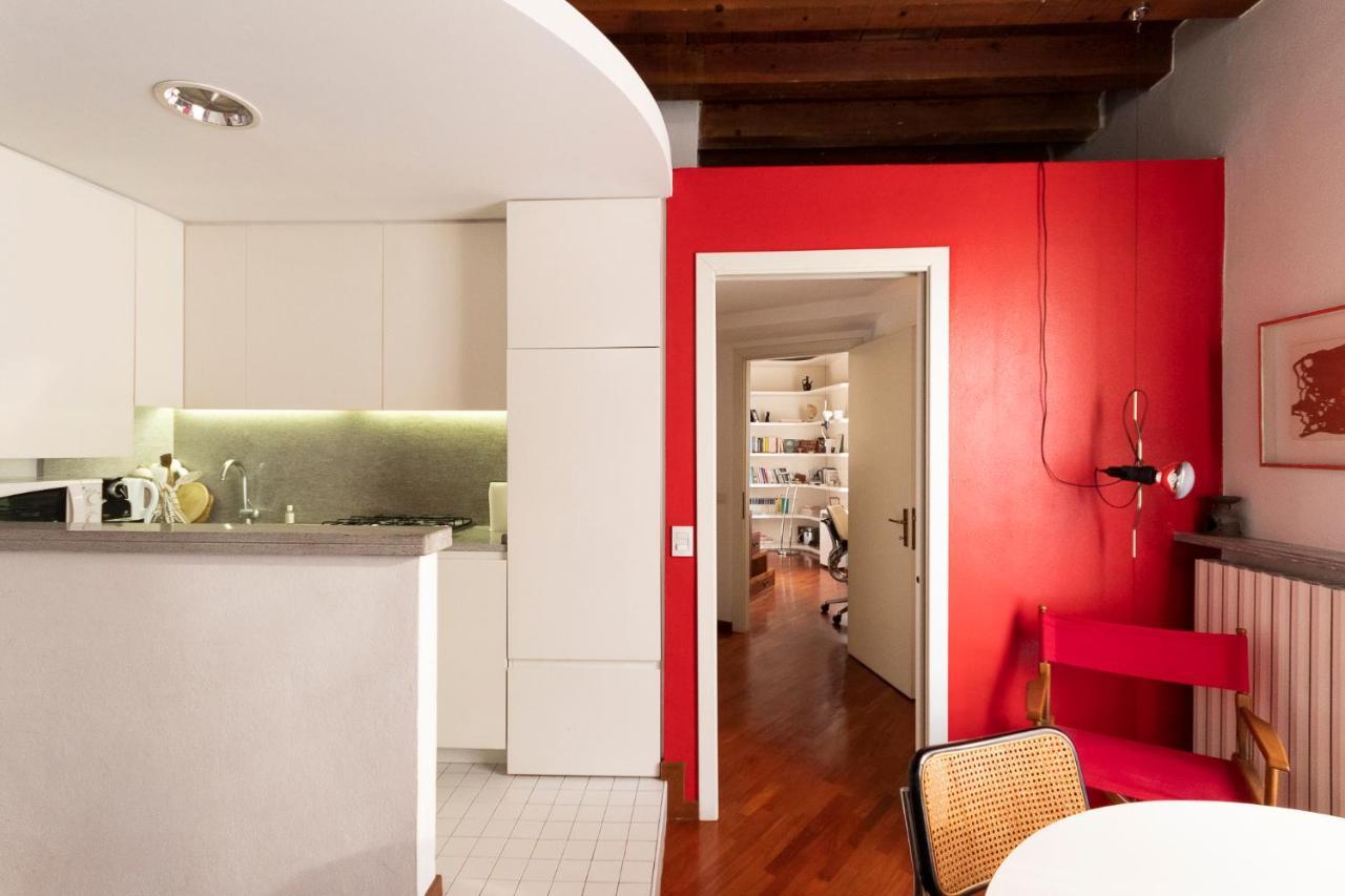 Anfiteatro Apartment In Brera ミラノ エクステリア 写真